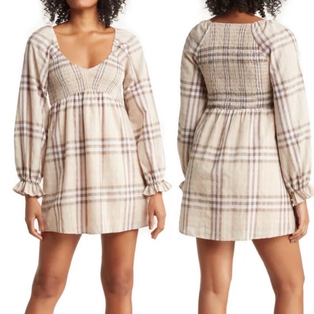 Coco + Jaimeson Beige Plaid‎ Mini Dress Smocked Size S